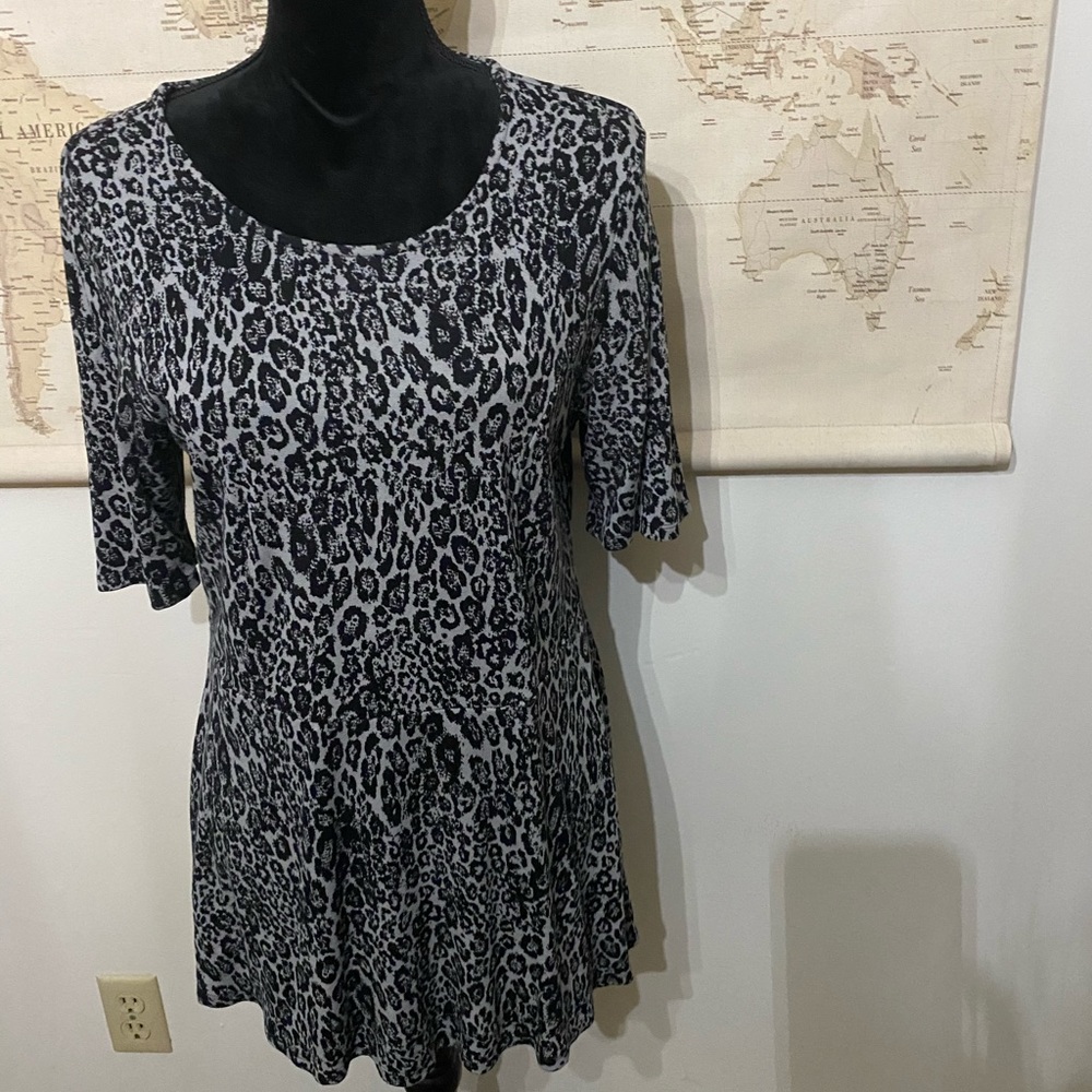 TORRID Size 1— 14/16 Leopard Peplum Top